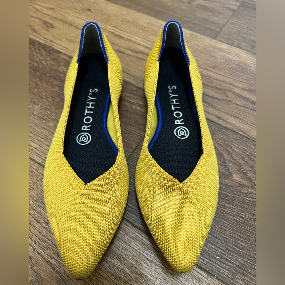 Rothy’s Marigold points 7.5
